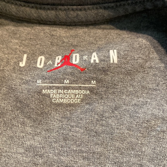 ~Air Jordan~ Gray T-Shirt - Picture 3 of 6